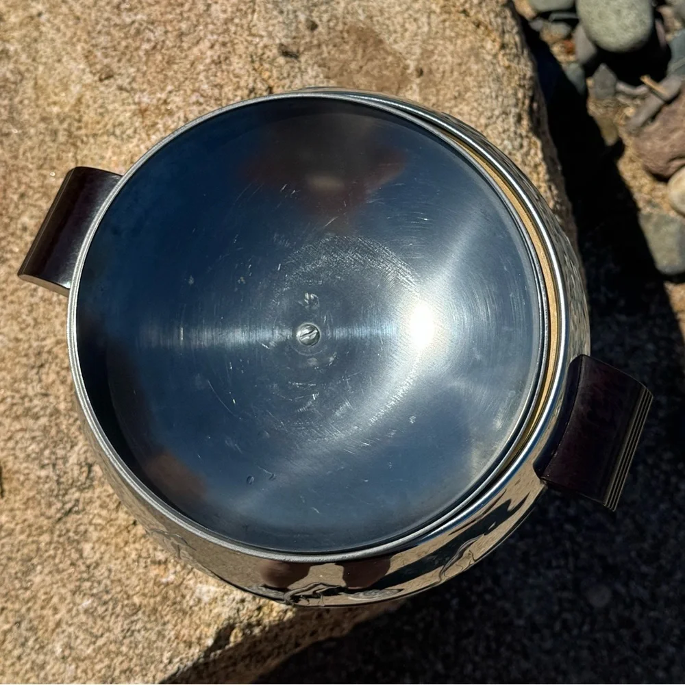 Penguin Hot/Cold Server Mid Century Ice Bucket With Bakelite Handles